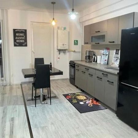 Chic Apartament Complex Inamstro Iasi Exterior photo
