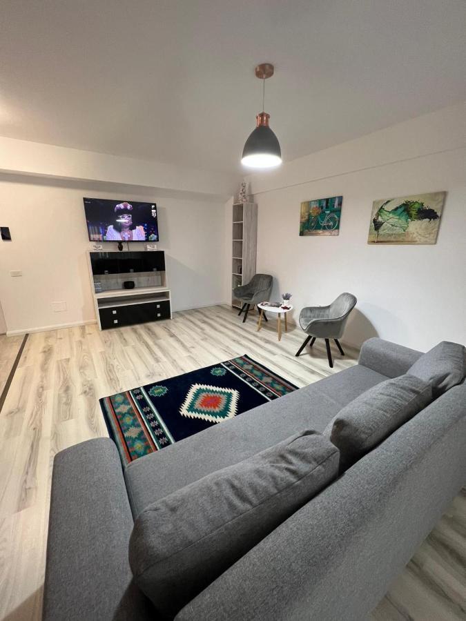 Chic Apartament Complex Inamstro Iasi Exterior photo